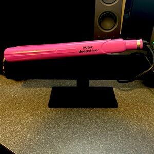 Rusk deep shine pro flat iron